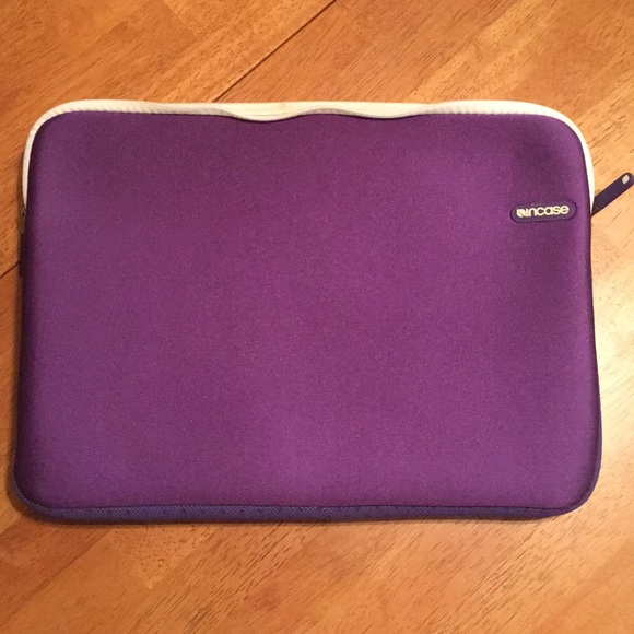 Incase Handbags - Purple incase Laptop Sleeve